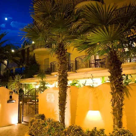 Ξενοδοχείο Marconi 3*